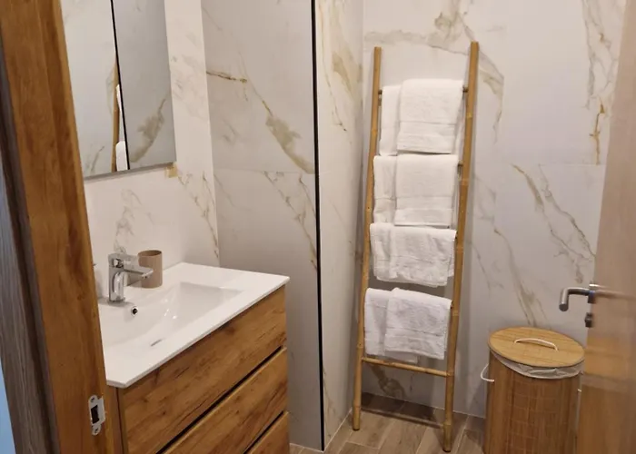 Appartement Paraiso C *